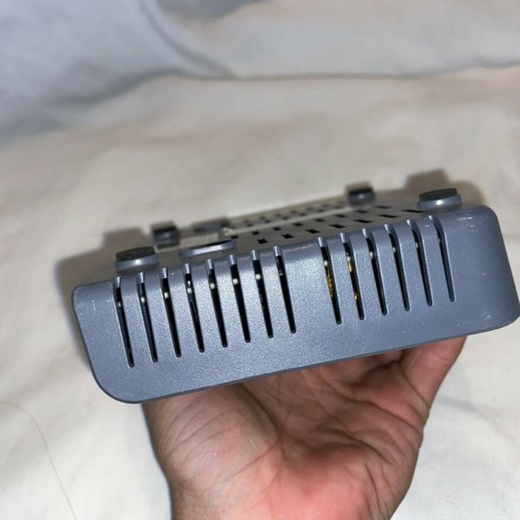 ZHONE 1511-A1-NA ADSL2+ GRAY DSL INTERNET BRIDGE ROUTER MODEM SINGLE PORT - Picture 4 of 12